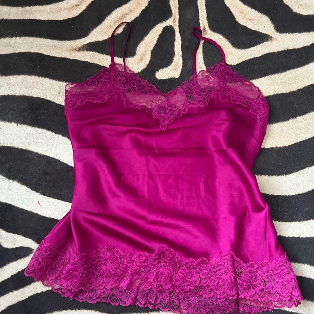 EXPRESS hot pink lace border cami